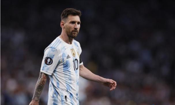 男子奔丧闯行被拦 交警刚柔并济暖心